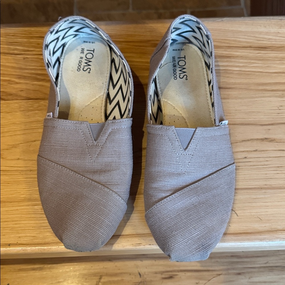 Toms Gray/Beige Canvas Slip-Ons